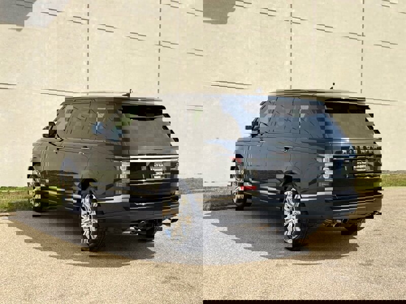 Used 2016 Land Rover Range Rover LWB SV Autobiography image 13