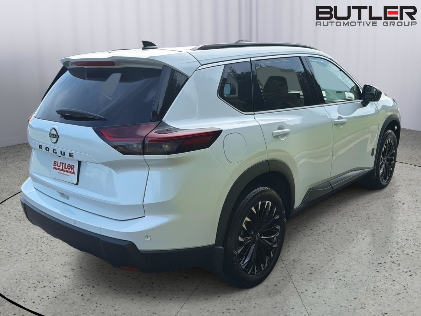 New 2026 Nissan Rogue Dark Armor FWD image 7