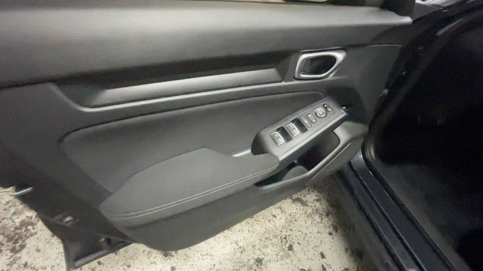Certified 2023 Honda Civic Sport image 31