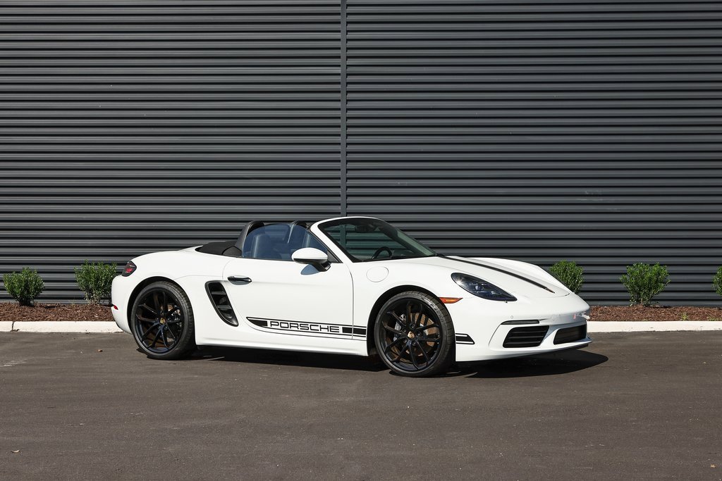 Certified 2024 Porsche 718 Boxster image 9