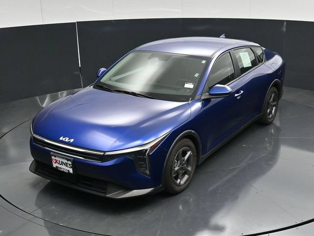 Used 2025 Kia K4 FWD image 46
