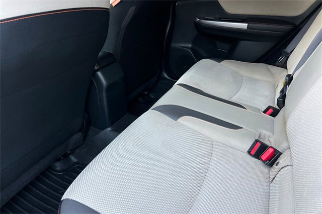 Used 2017 Subaru Crosstrek 2.0i Premium image 13