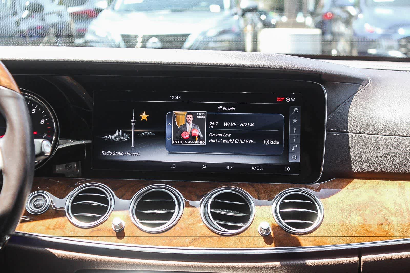 Used 2017 Mercedes-Benz E 300 image 18