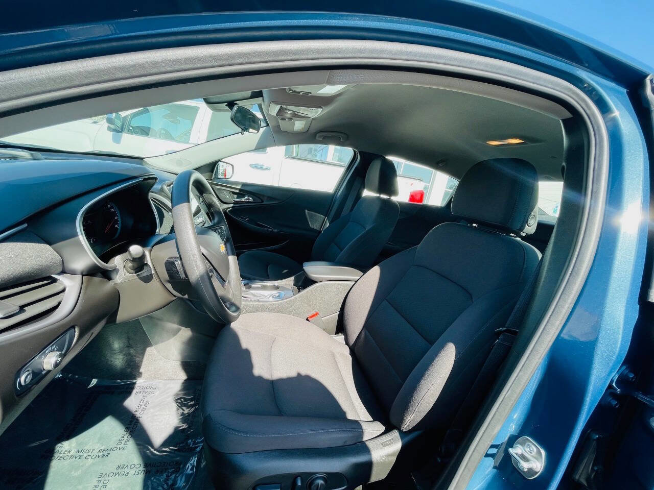 Used 2024 Chevrolet Malibu LT image 14