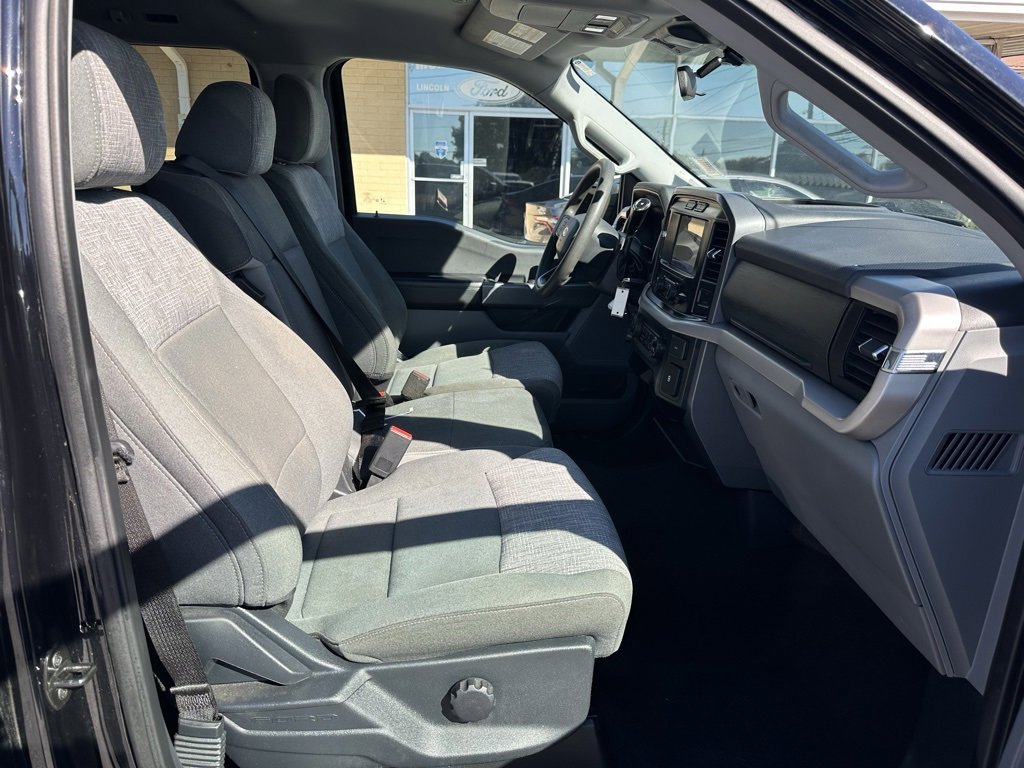 Used 2023 Ford F150 XLT image 14
