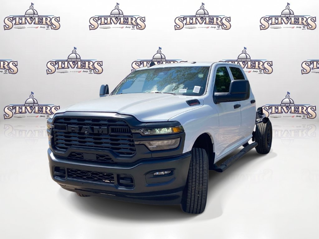 New 2027 RAM 2500 Tradesman AWD/4WD image 3