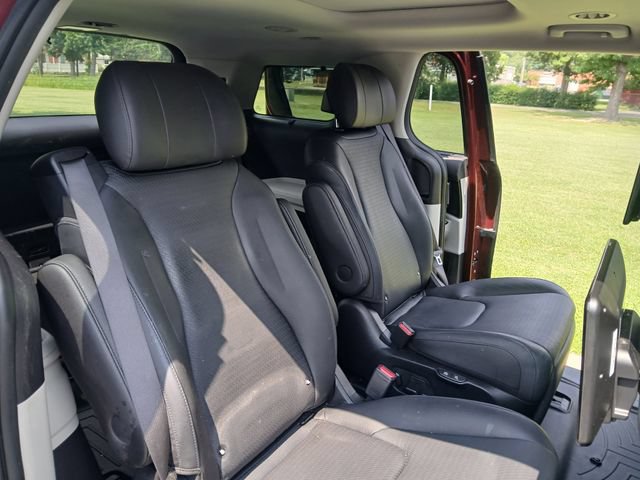 Certified 2024 Kia Carnival SX Prestige FWD image 49