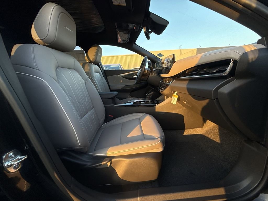 New 2026 Buick Envista Avenir image 26
