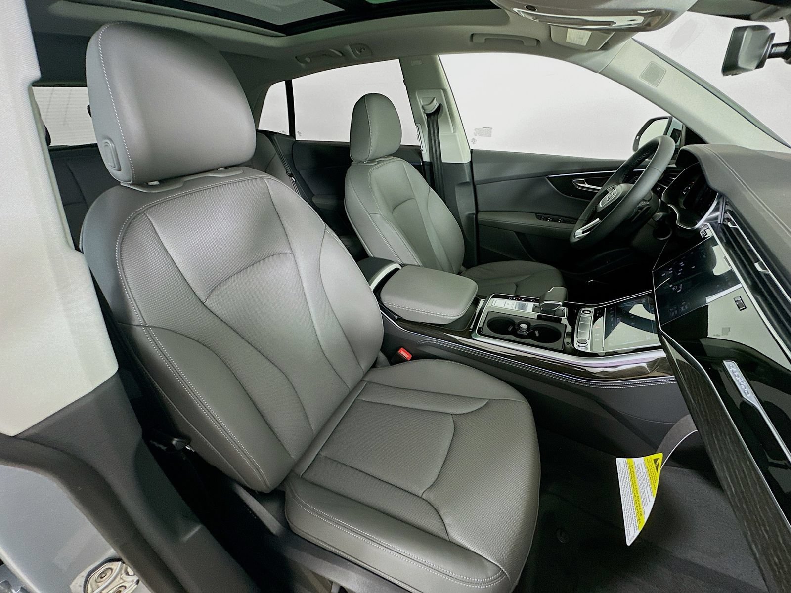 New 2026 Audi Q8 Premium Plus AWD/4WD image 46