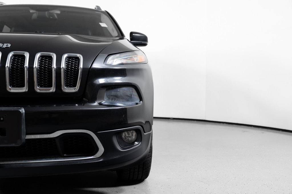 Used 2014 Jeep Cherokee Limited AWD/4WD image 17