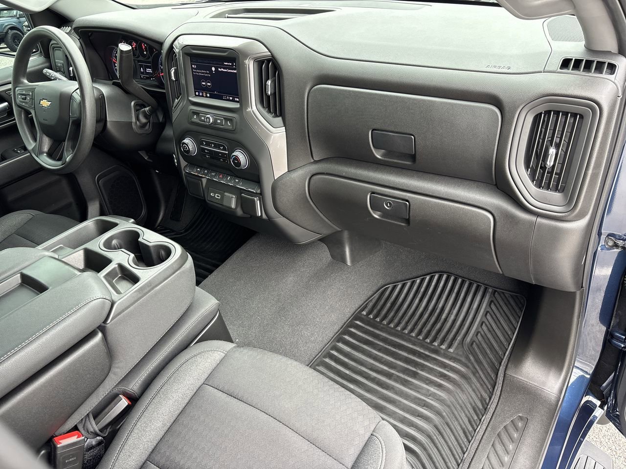 Used 2022 Chevrolet Silverado 1500 Custom image 10