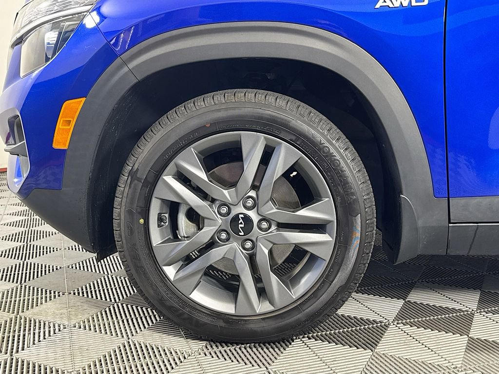 Used 2023 Kia Seltos LX AWD/4WD image 27