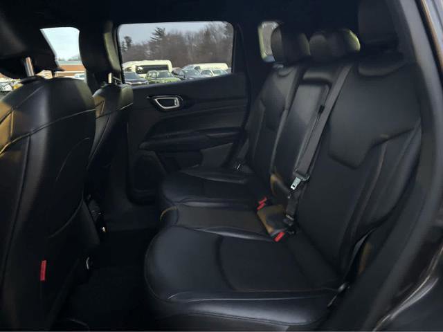 Used 2024 Jeep Compass Trailhawk image 24