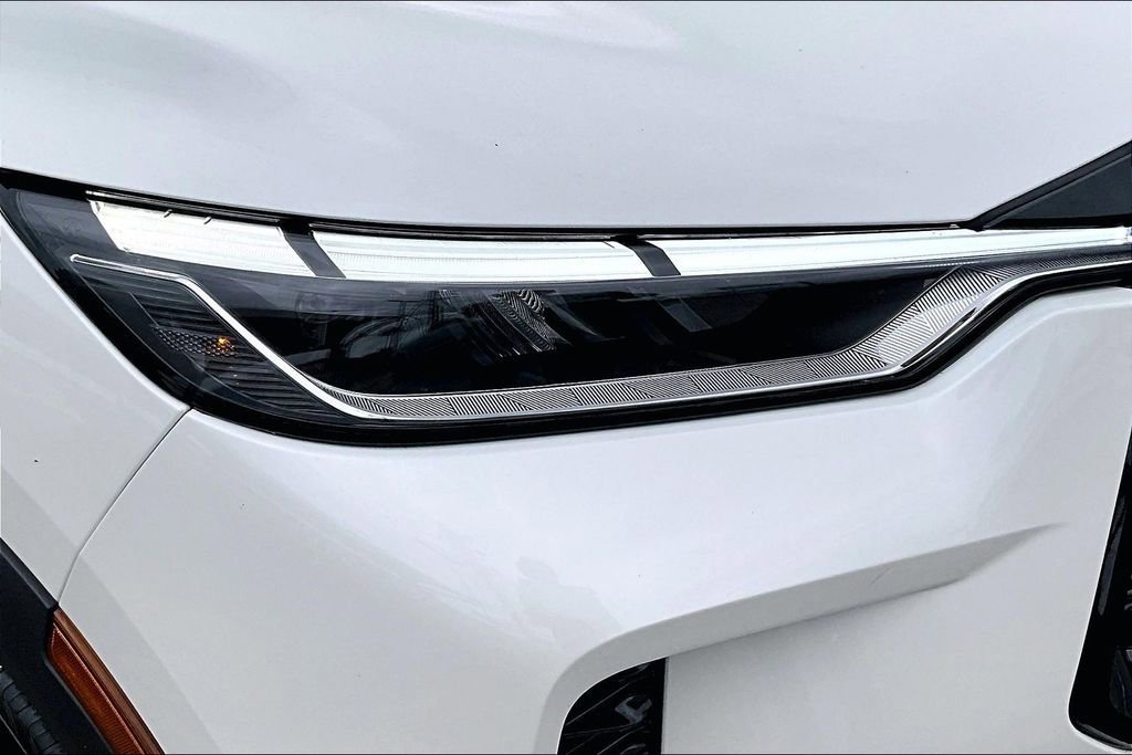 Certified 2025 INFINITI QX60 Luxe w/ Black Edition image 42