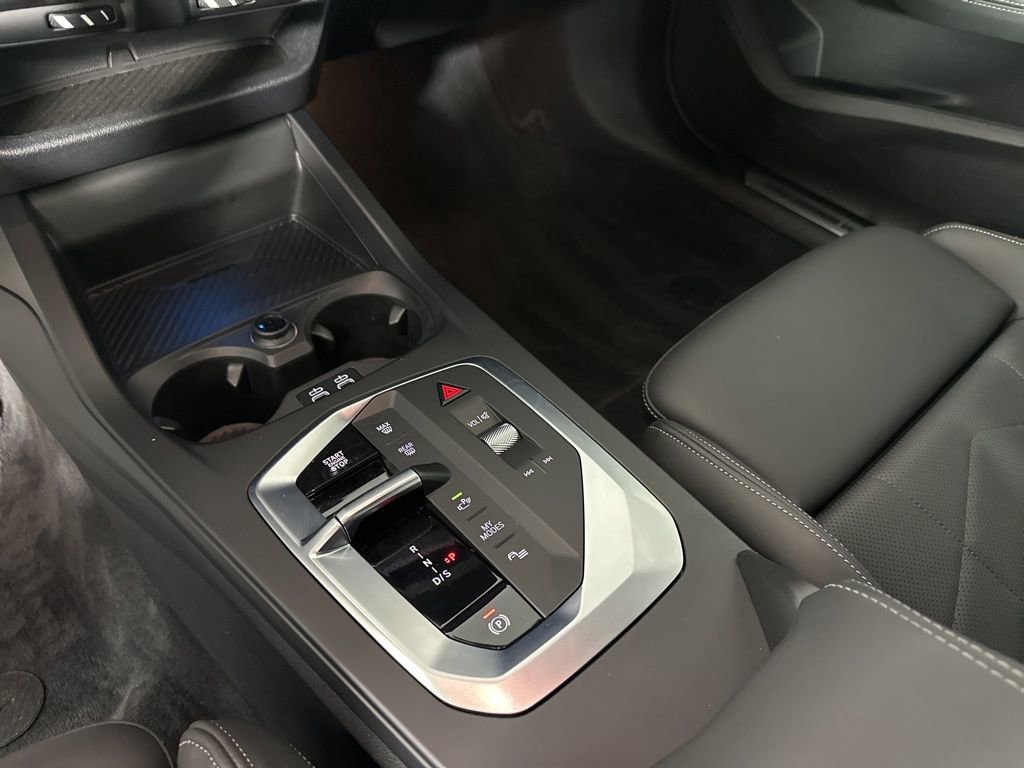 Used 2025 BMW 228i xDrive w/ Technology Package image 19