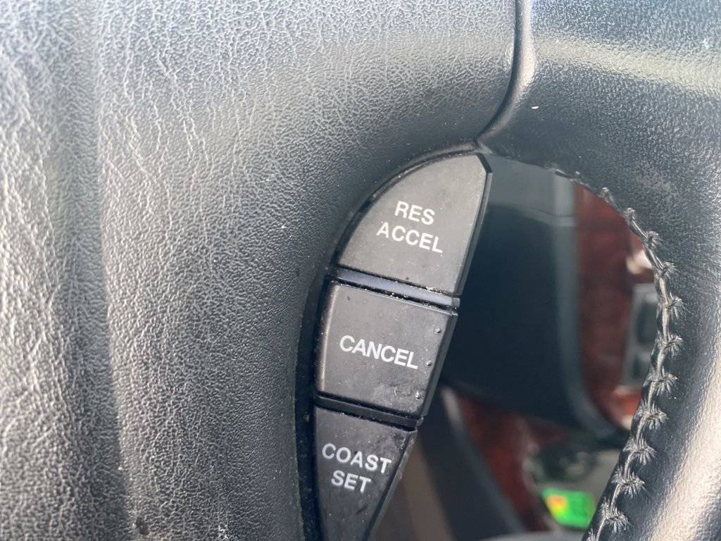 Used 2004 Hyundai Sonata image 12