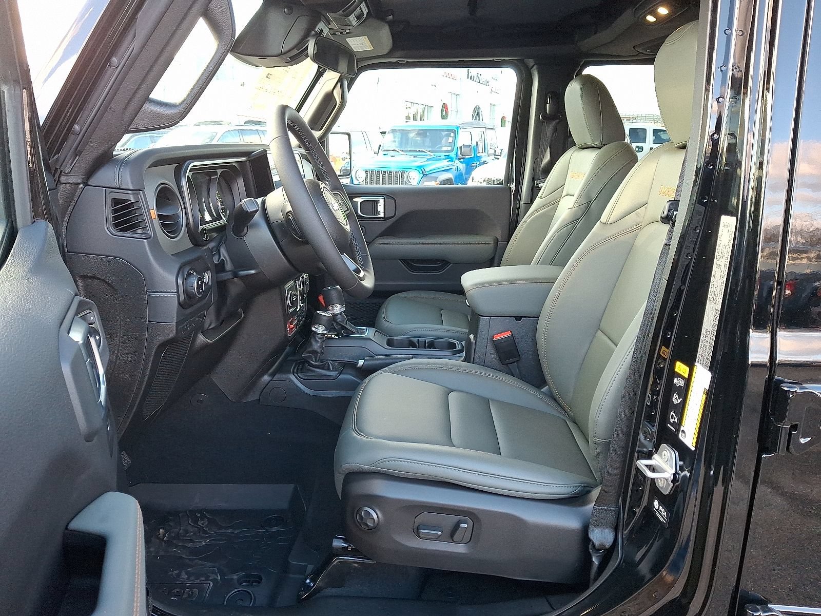 New 2026 Jeep Gladiator Mojave AWD/4WD image 8