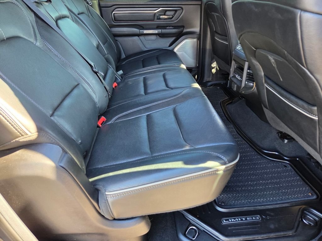 Used 2019 RAM 1500 Limited AWD/4WD image 17