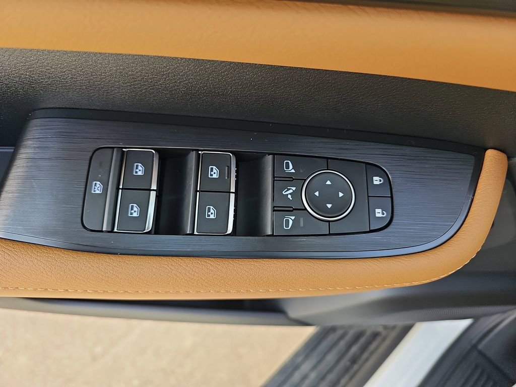 New 2026 Nissan Armada SL w/ Captain's Chari Seat Package RWD image 33