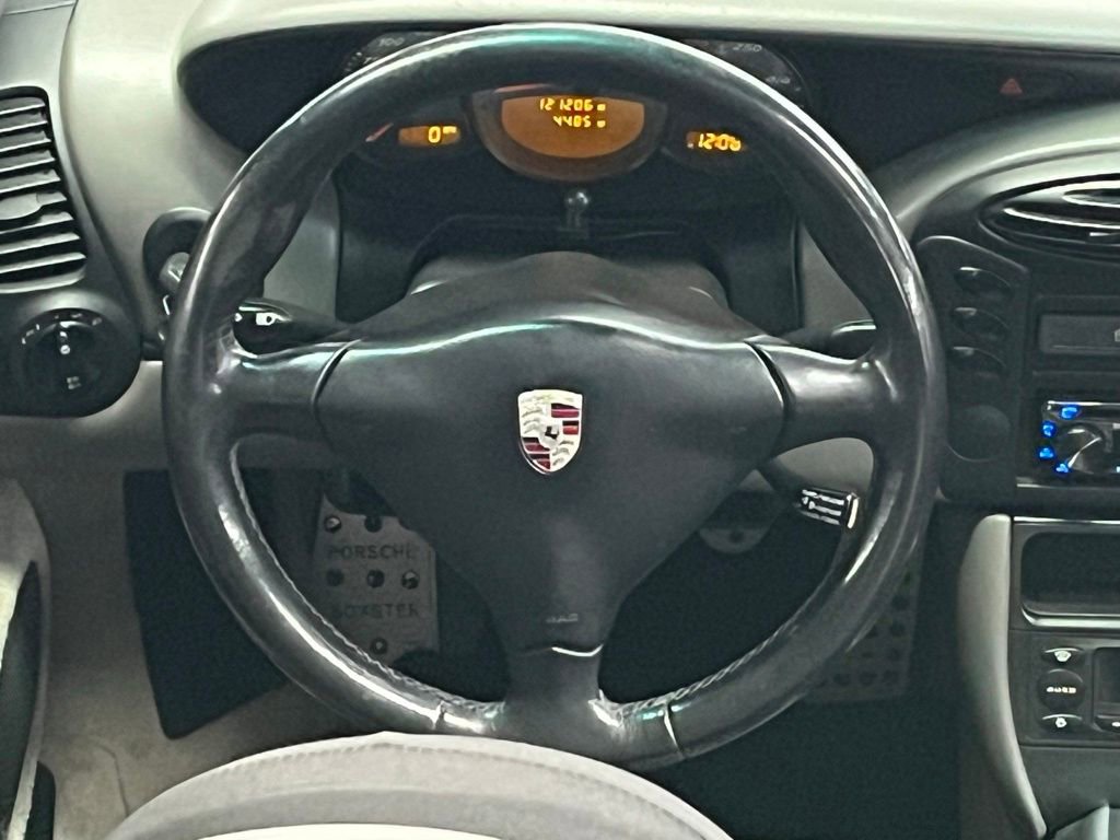 Used 2002 Porsche Boxster image 7