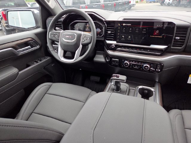 New 2026 GMC Sierra 1500 SLT w/ SLT Premium Package AWD/4WD image 33