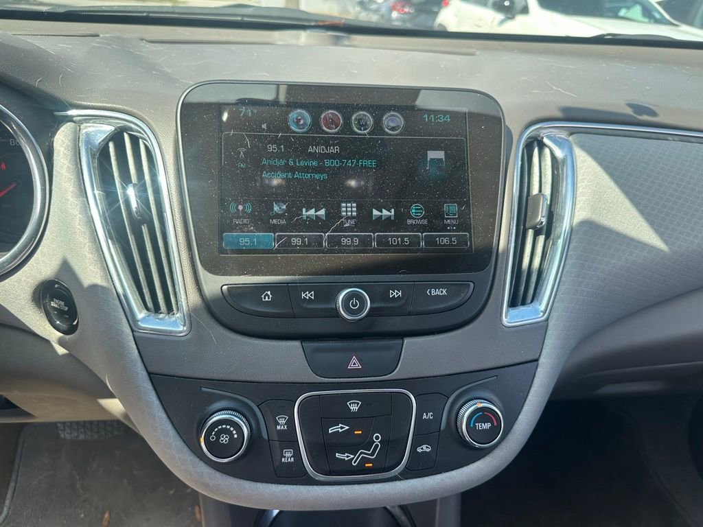 Used 2017 Chevrolet Malibu LT w/ Driver Confidence Package image 24