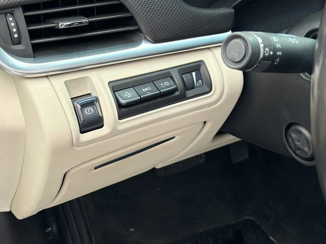 Used 2014 Cadillac XTS Platinum image 9