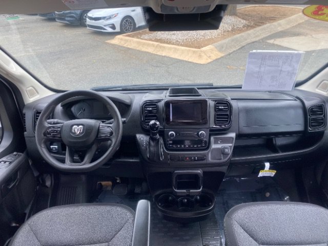 Used 2023 RAM ProMaster 2500 w/ Driver Convenience Group FWD image 17