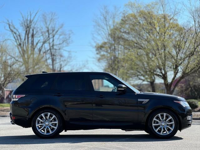 Used 2017 Land Rover Range Rover Sport HSE image 4