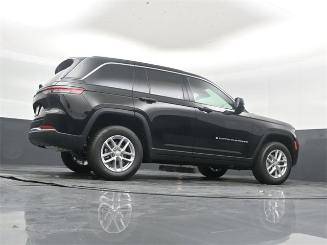 New 2025 Jeep Grand Cherokee Laredo image 38