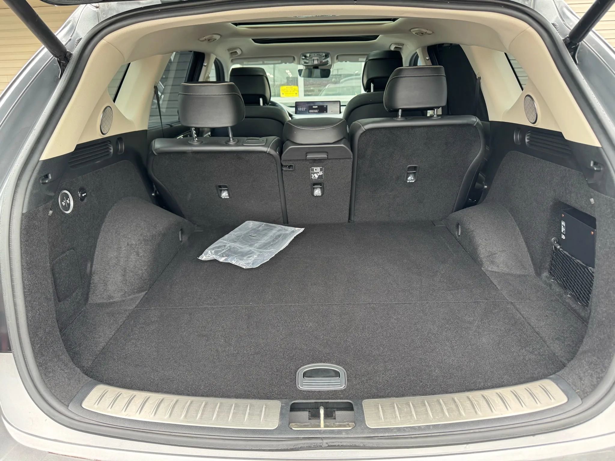 Used 2023 Genesis GV80 3.5T w/ Advanced Package image 22