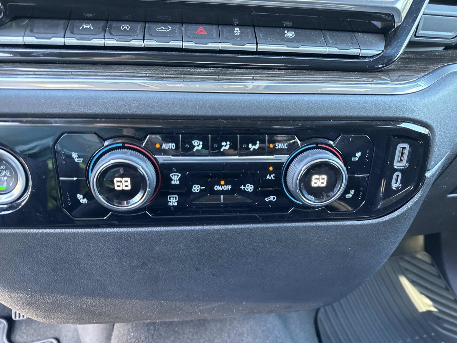 Used 2024 Chevrolet Silverado 1500 RST AWD/4WD image 26