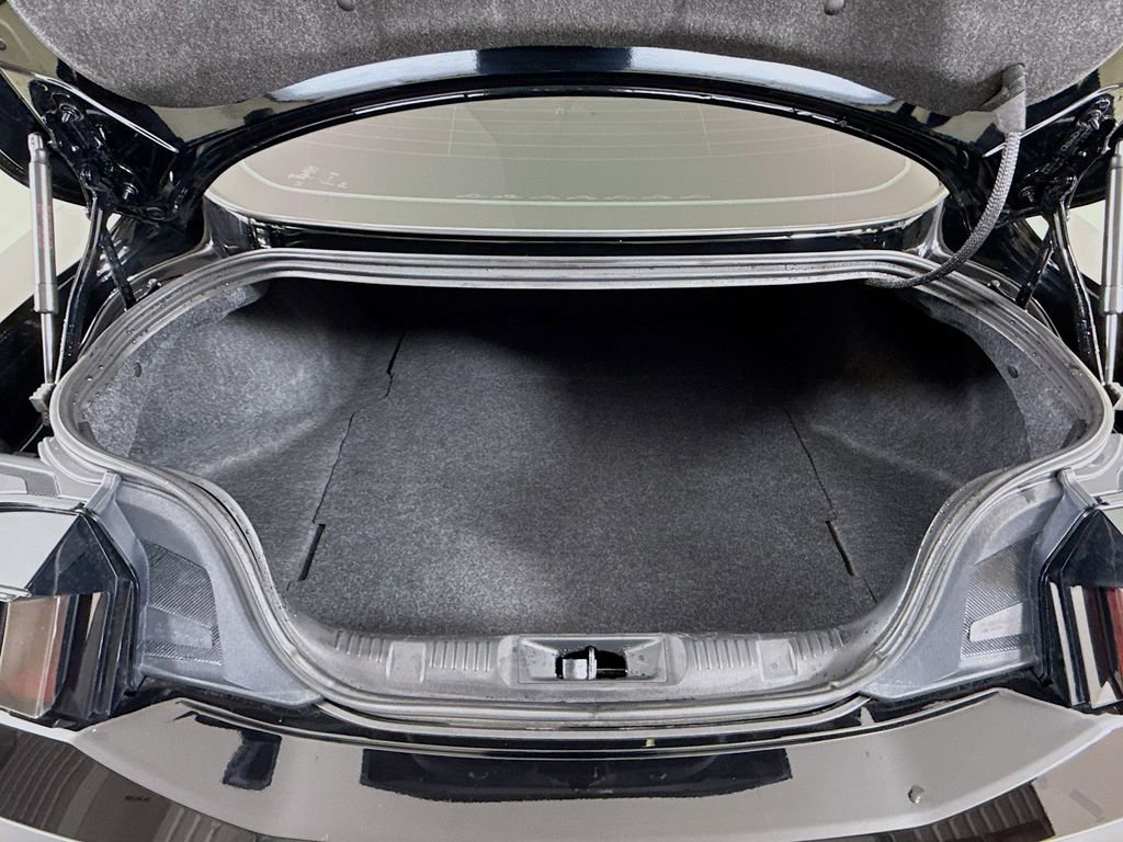 Used 2025 Ford Mustang EcoBoost image 23