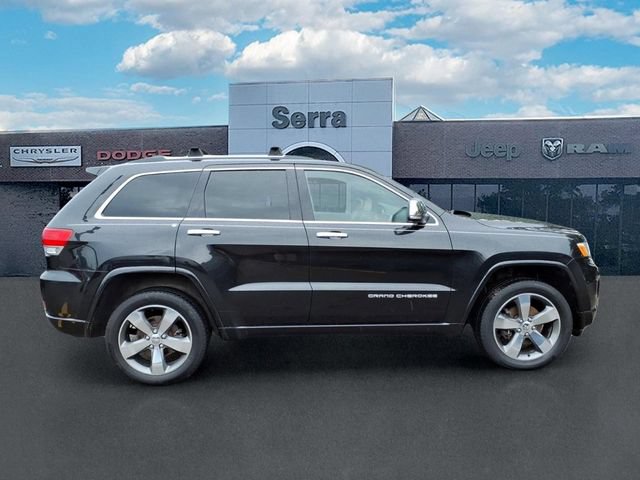 Used 2015 Jeep Grand Cherokee Overland w/ Advanced Technology Group AWD/4WD image 8