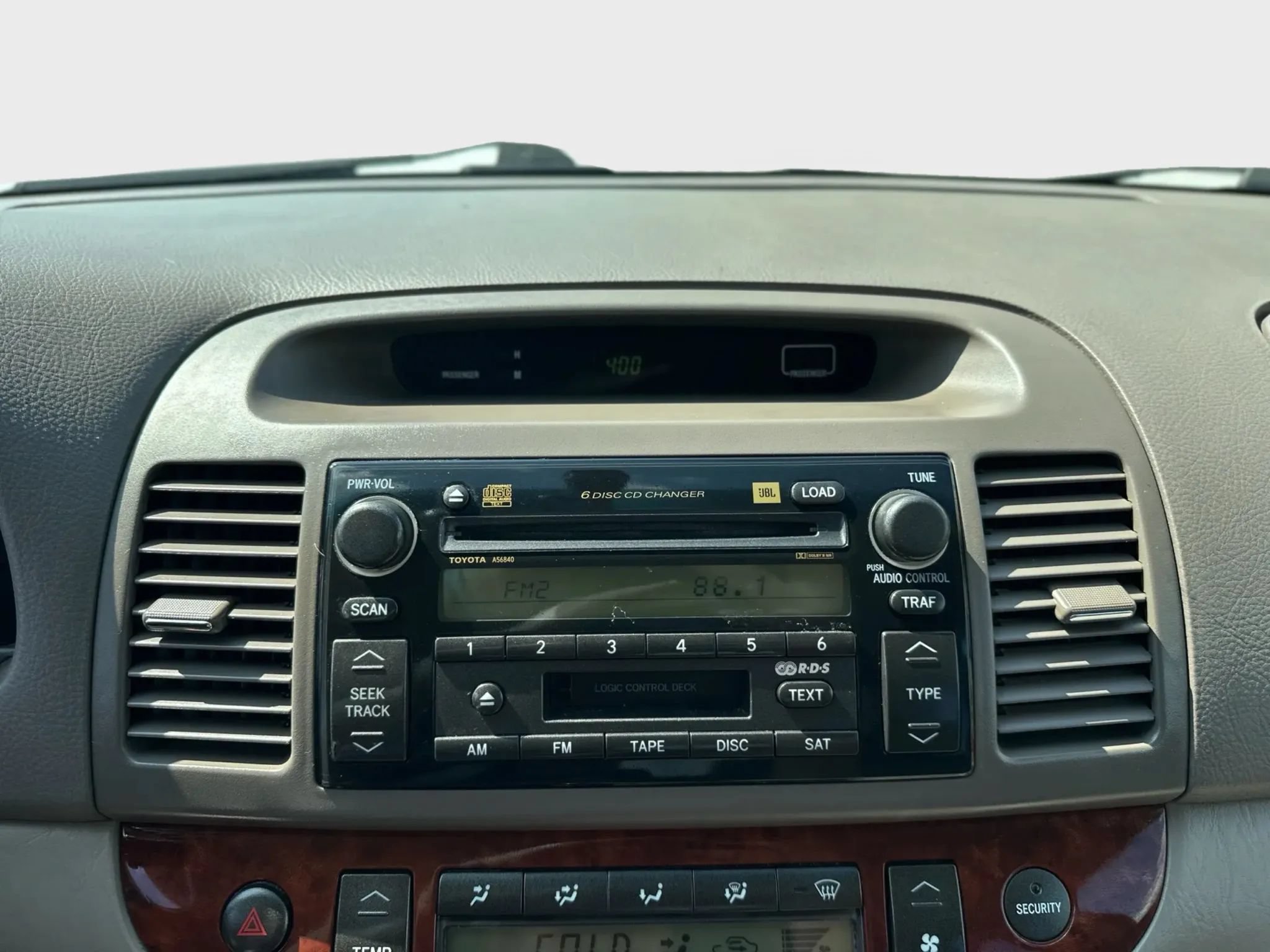 Used 2005 Toyota Camry XLE w/ XLE Premium Pkg FWD image 15