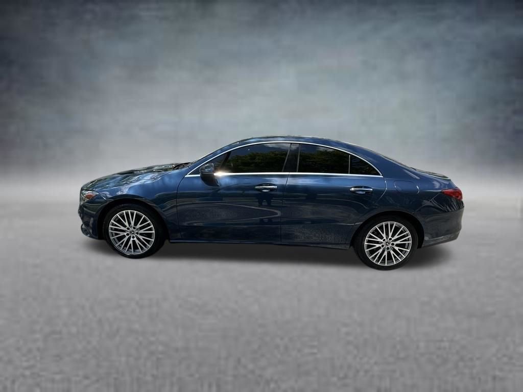 Used 2023 Mercedes-Benz CLA 250 image 4