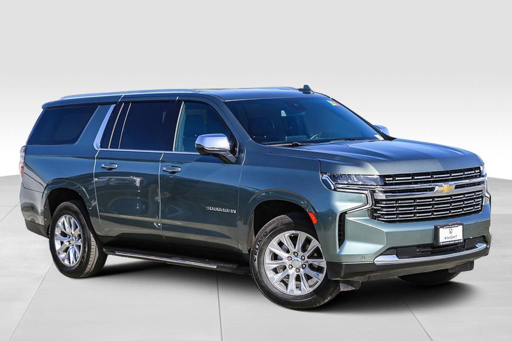 Used 2023 Chevrolet Suburban Premier image 2