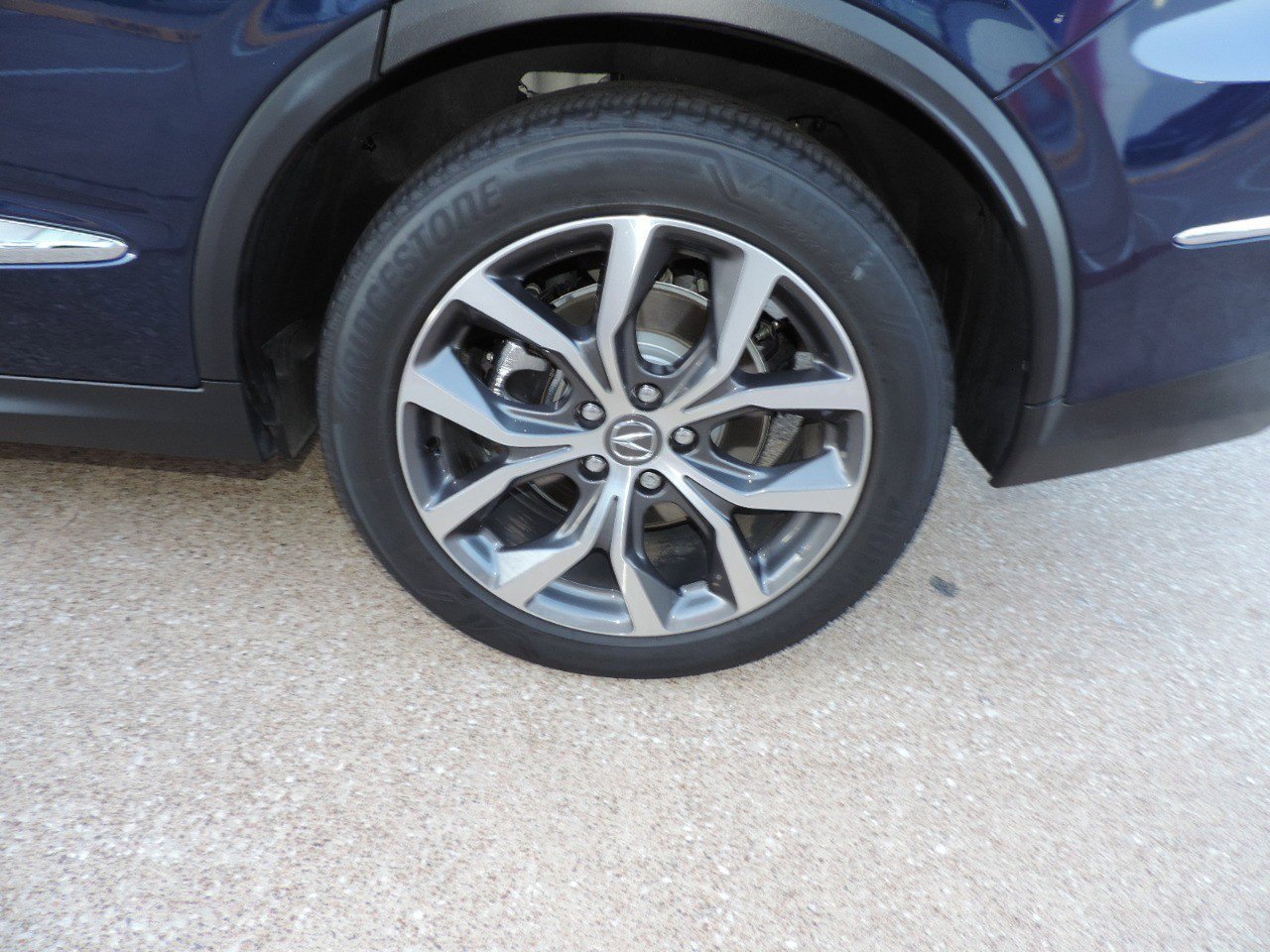 Used 2024 Acura MDX w/ Technology Package AWD/4WD image 16