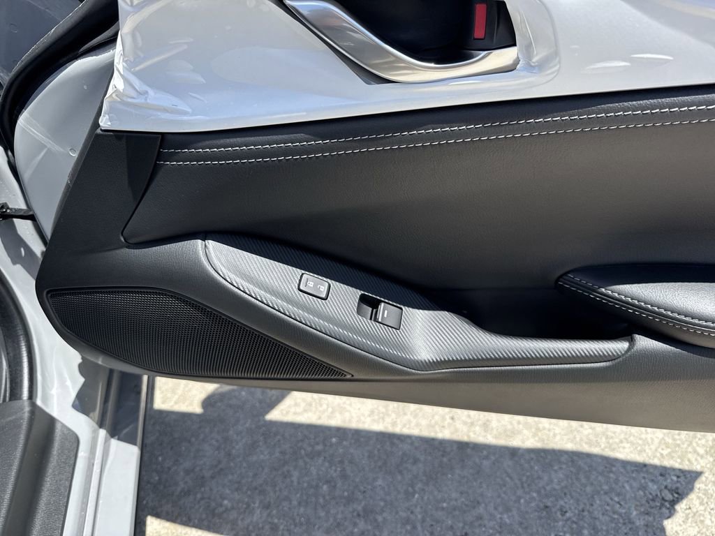 New 2026 MAZDA MX-5 Miata Club w/ Interior Package RWD image 43