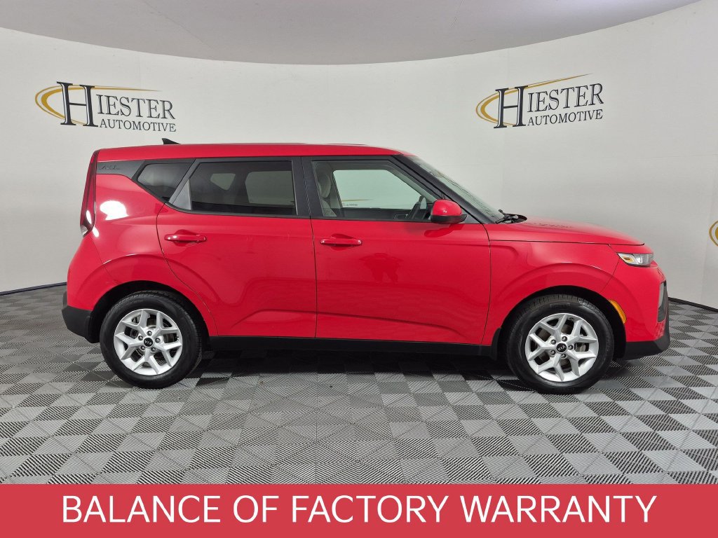 Used 2021 Kia Soul S FWD image 3
