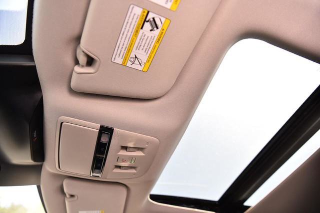 New 2025 Nissan Murano SL image 25