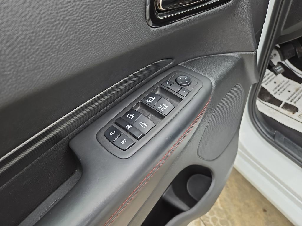 Used 2023 Dodge Durango GT image 13