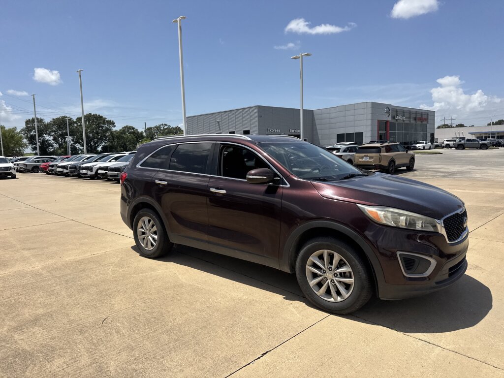 Used 2016 Kia Sorento FWD w/ LX Convenience Package image 10