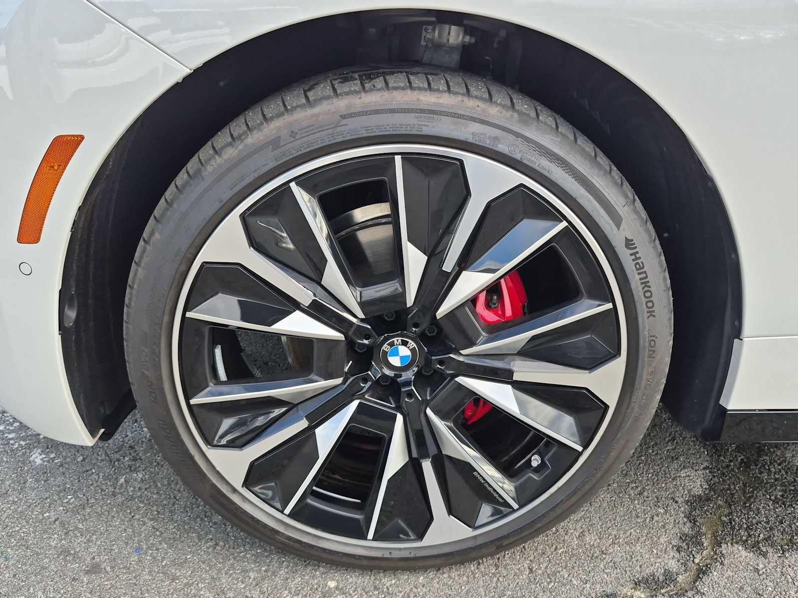 Used 2026 BMW iX M70 AWD/4WD image 14