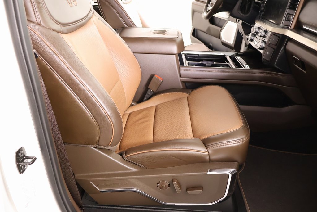 Used 2025 Ford F250 King Ranch image 14