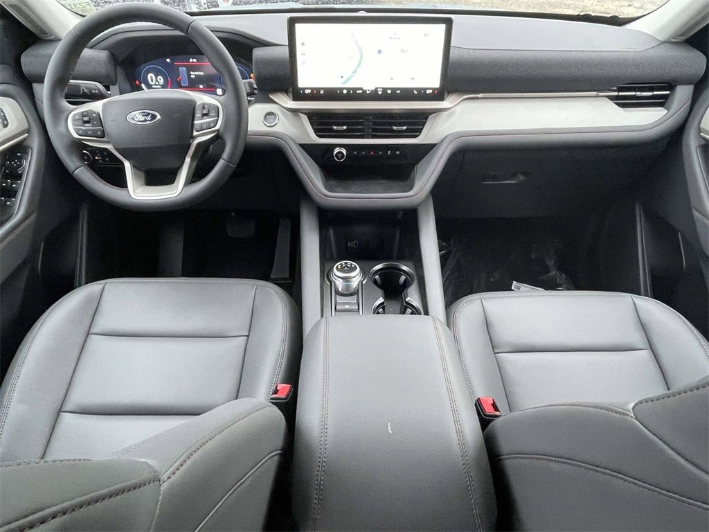 New 2026 Ford Explorer Active w/ Active Comfort Package image 10