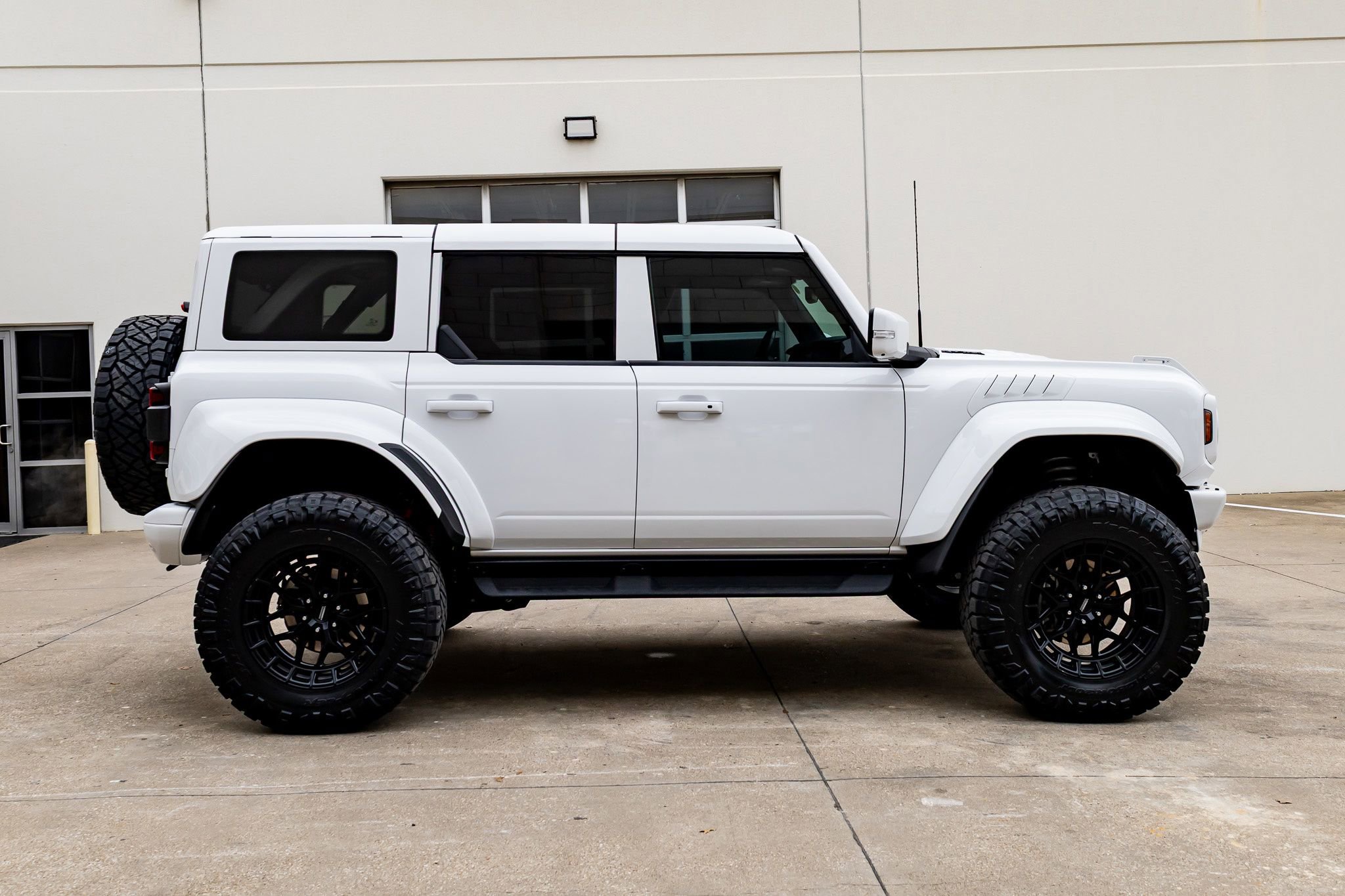 Used 2023 Ford Bronco Raptor image 11