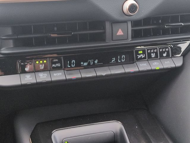 New 2026 Toyota Crown Signia AWD/4WD image 21