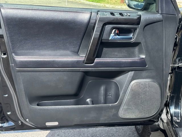 Used 2019 Toyota 4Runner TRD Off-Road image 10