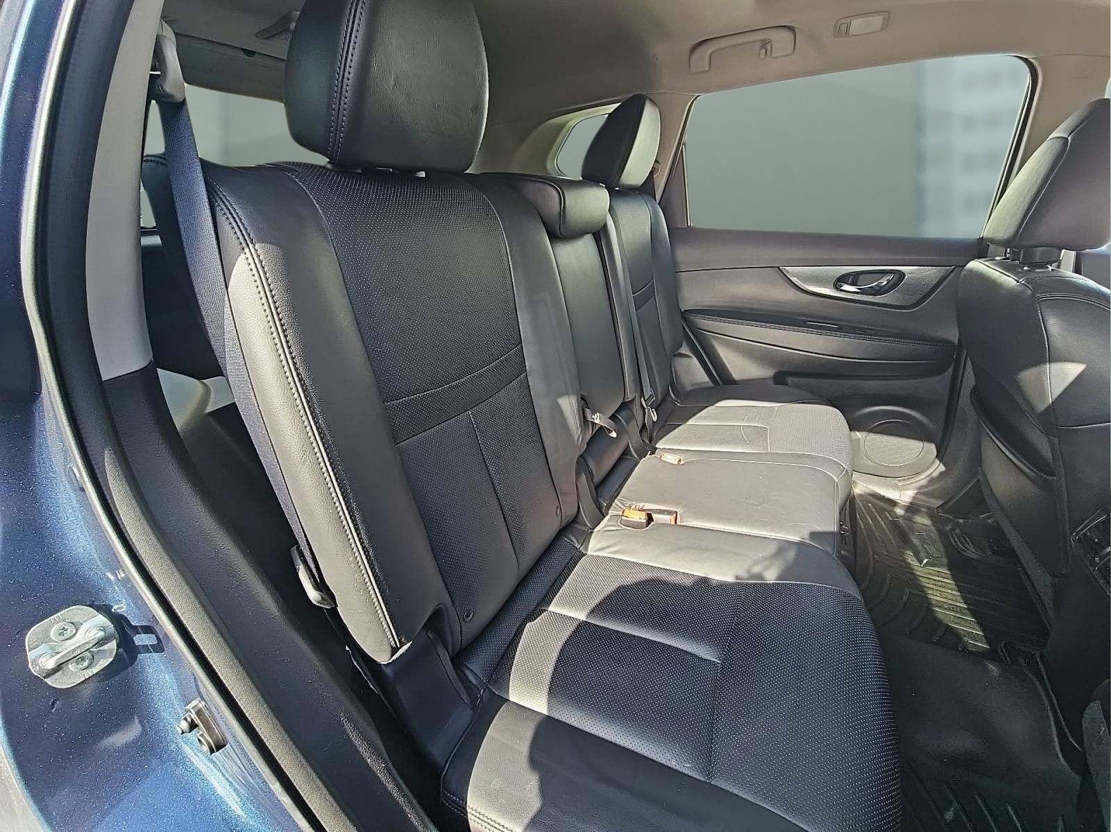 Used 2015 Nissan Rogue SL w/ SL Premium Package image 6